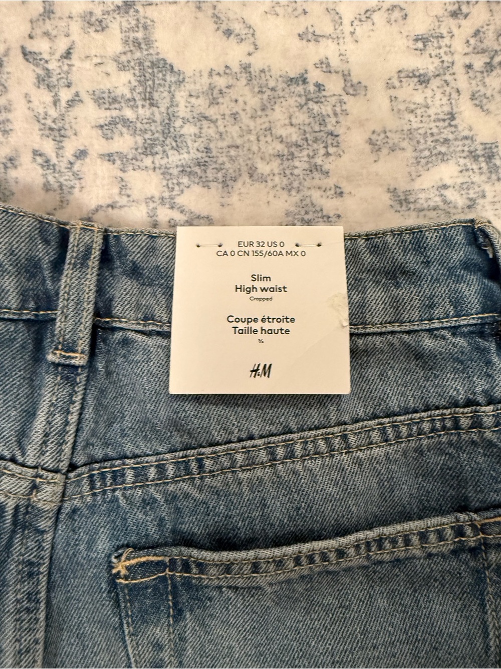 H&M High-Rise Slim Jeans - Light Blue Denim